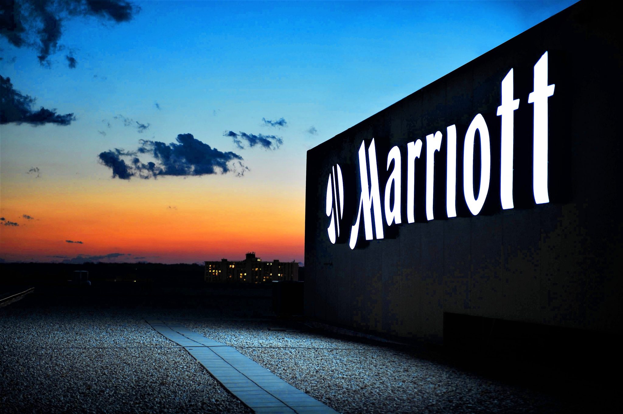 Marriott se pinta de orgullo