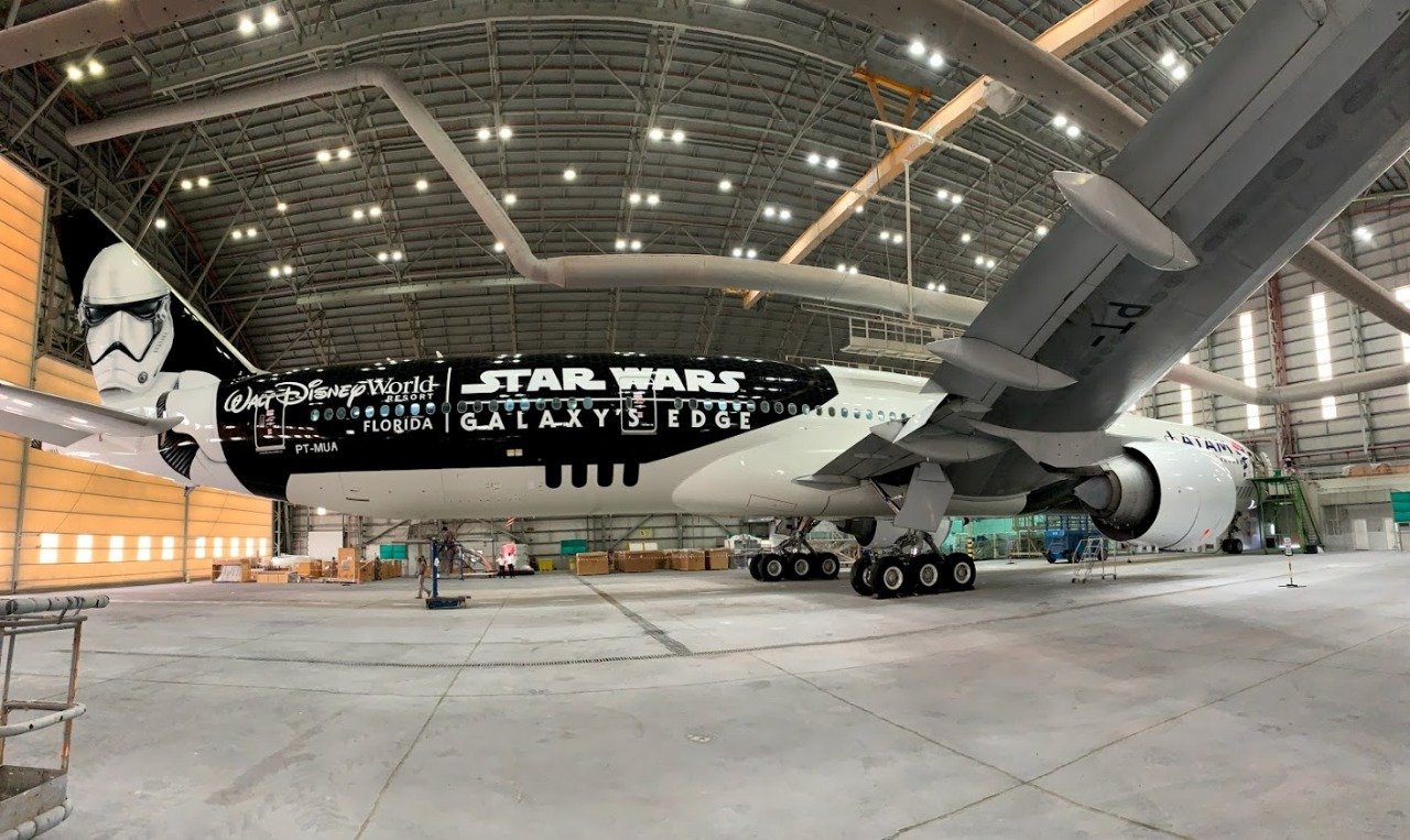 LATAM Airlines reveló su avión inspirado en Star Wars