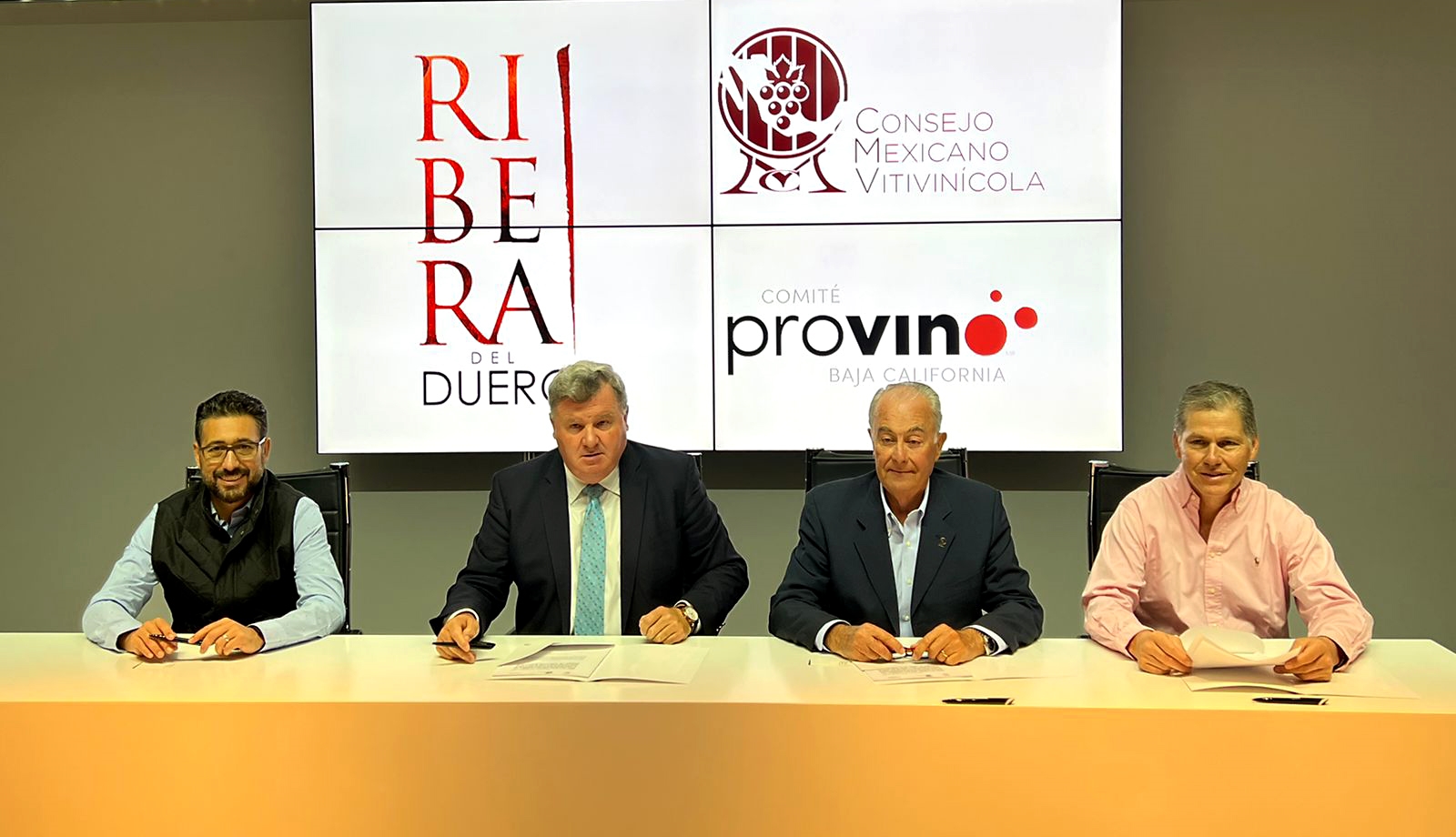Firman convenio Ribera del Duero y BC