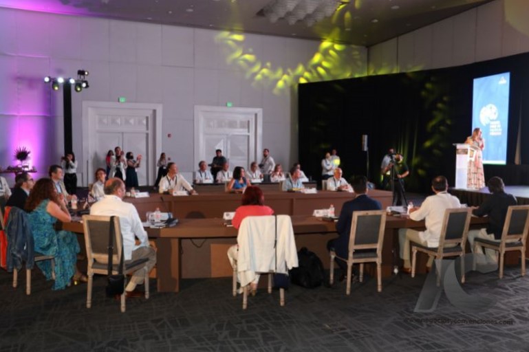 Realizan cumbre en CNIR para fortalecer al turismo