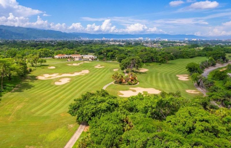 Puerto Vallarta Brilla en Expo Golf México