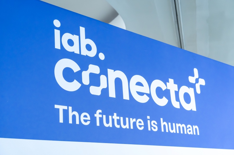 iab conecta